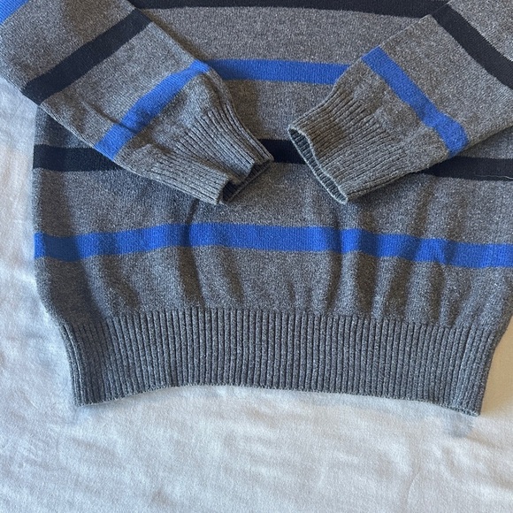 The Children's Place - Grey Sweater with Blue and Black Stripes - Picture 4 of 4